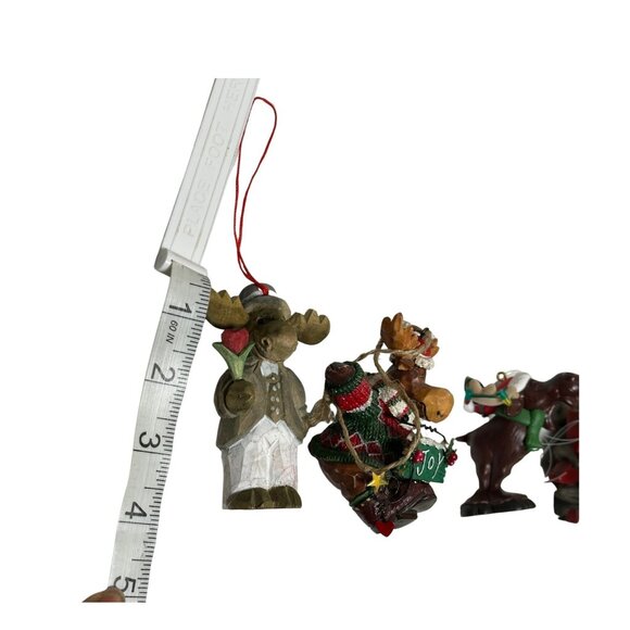 Rustic Moose Christmas Ornament Set of 4, Woodland Cabin Holiday Decor, Resin - Picture 6 of 6